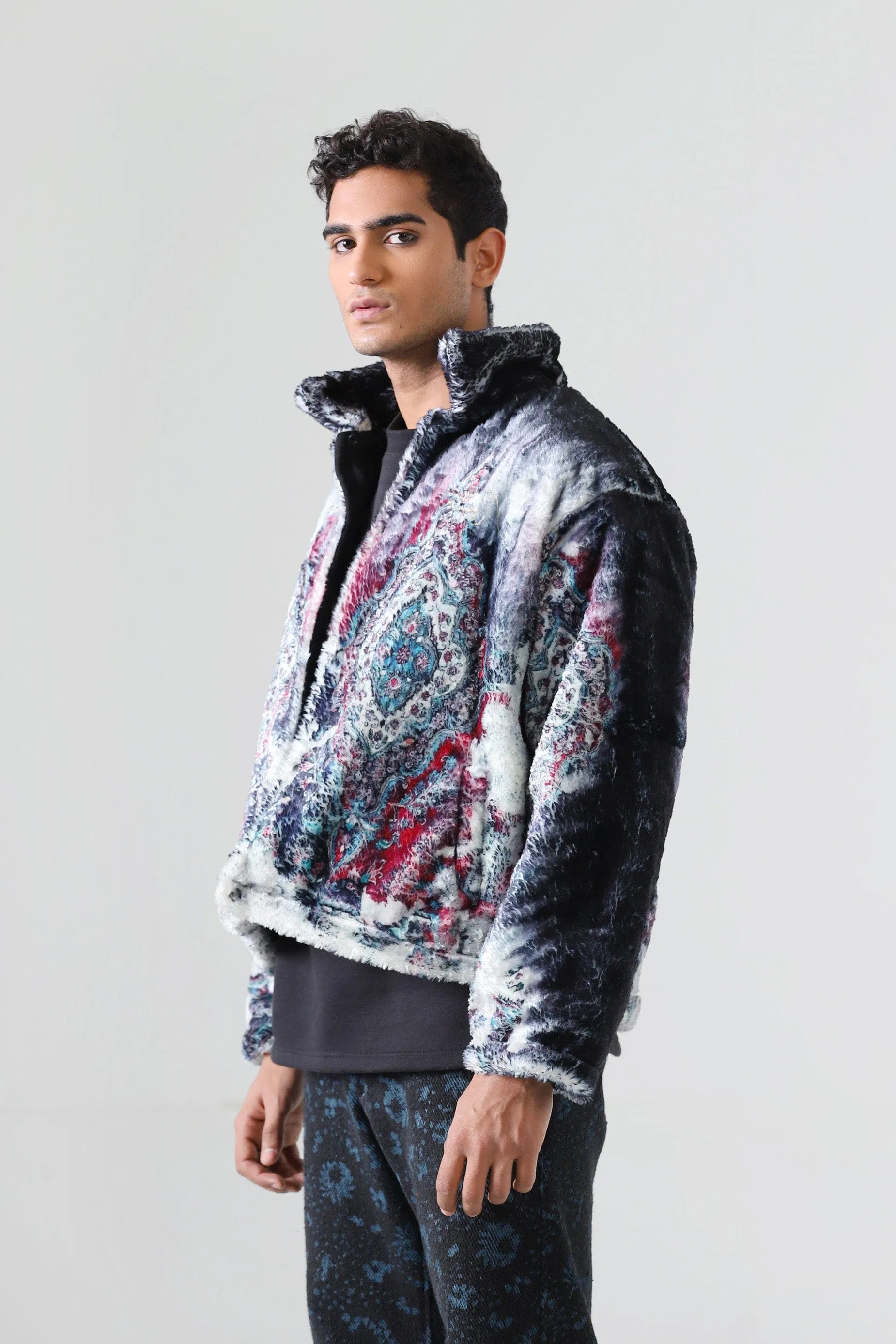 DISTORTED CARPET PRINT JACKET